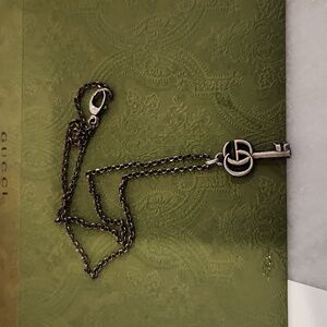 GUCCHI MENS AUTHENTIC KEY NECKLACE